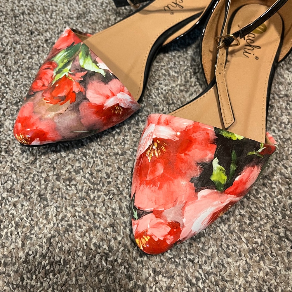 Machi floral flats